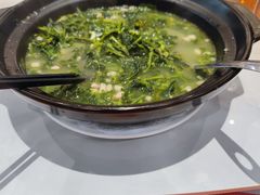 -东豪园林海鲜酒家(南港路辅路店)