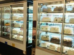 -红宝石·鲜奶小方·海派西点房(南丹店)