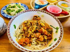 -裕兴记·蟹黄面馆养育巷精选店面馆