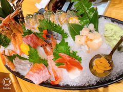 -花和海鲜自助(梅江店)