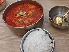 -梨花牛肉汤饭(仁恒伊势丹店)