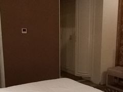 -东莞银色假日酒店