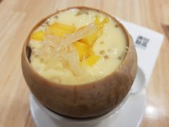 甘露冻椰皇-满记甜品(湖滨店)