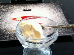 香草冰淇淋-BLACKSWAN黑天鹅(环球店)