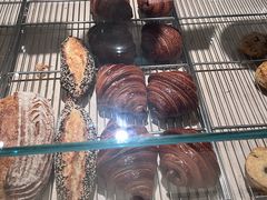 -VERIE BAKEHOUSE