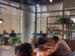 -渝信川菜 · 川味家常菜(财富购物中心店)