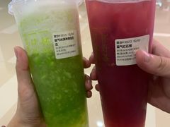 -奈雪的茶(湖滨银泰in77C区PRO店)