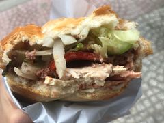 -Bánh Mì Huynh Hoa
