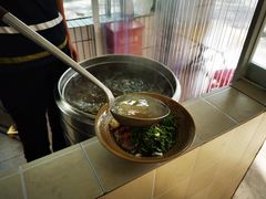 -文山荷鲜居(翠湖店)
