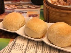 酥皮焗叉烧包-添好运点心专门店(深水埗店)