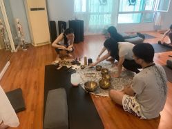 -伽尔瑜伽普拉提工作室