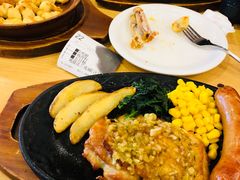 -萨莉亚意式餐厅(三号湾广场店)