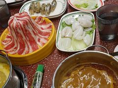 -四囍码头海鲜烧烤自助火锅(外滩南京东路悦荟广场店)