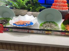 -四囍码头海鲜烧烤自助火锅(外滩南京东路悦荟广场店)