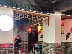 -欠火锅·水牛毛肚·团建聚餐·生日宴(何山路店)