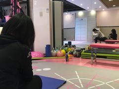 -思迈威健身(积玉桥万达店)