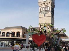 -王府井奥莱临潼小镇(临潼店)