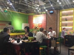 -钢管厂五区小郡肝串串香(车公庙店)