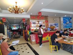 -老刘生态大鱼坊铁锅炖鱼(赛马场店)