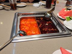 -海底捞火锅(杭州萧山宝龙广场店)