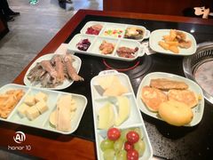 -九寸花汀海鲜烤肉自助(中东迪克店)