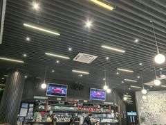 -汽车博物馆主题餐厅