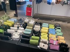 -URBAN REVIVO(深圳华润万象天地店)