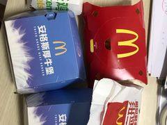 -麦当劳(金山红星美凯龙DT店)