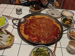 -旧街市鲜货老火锅(大光路店)