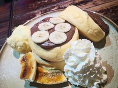 香蕉榛子巧克力松饼加香草冰淇淋-MIKAKU(万达广场上海宝山店)