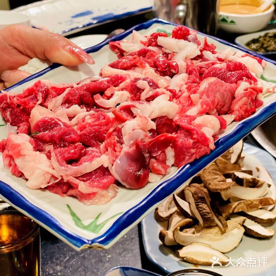 五顺斋炭火锅烤肉