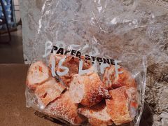 蜂蜜橘子麦法包-PAPER STONE BAKERY(天环店)