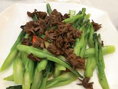 菜心炒鸡杂-畔山酒店中餐厅