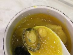 鲍鱼海鲜盅-朗廷国际酒店