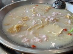 -老来福·非遗酸汤兔(凯旋路店)