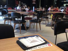 大堂-必胜客(新中纬店)