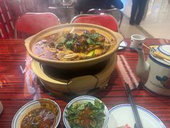 -沙胆彪炭炉牛杂煲(上海日月光广场店)