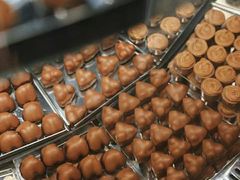 -Laderach 莱德拉(上海环贸iapm店)