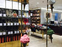 -VENCHI 闻绮(北京国贸商城店)