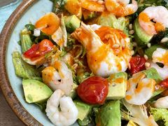 虾仁牛油果沙拉-RAC BAR(安福路店)