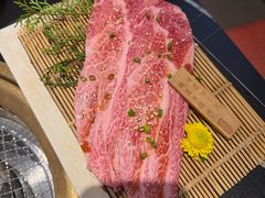-山川小町·极番烧肉(新地假日广场店)
