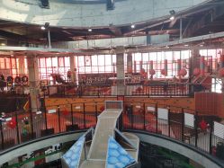 -嗨翻Hi-Fun竞技主题乐园·蹦床团建生日聚会(五棵松华熙店)