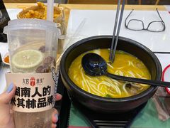 -大官米线(喜盈门范城店)
