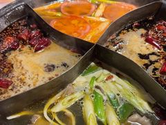 -白乐天毛肚火锅馆(南滨路店)