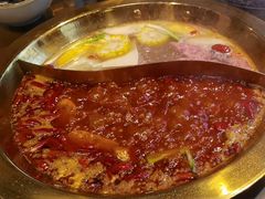 -小天鹅火锅·一线江景洪鼎旗舰店(洪崖洞店)