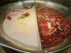 -湊湊火锅·茶憩(打浦桥日月光店)