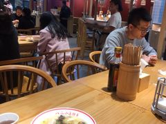 大堂-八二小区抄手(龙湖上城天街店)