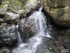 -藏龙百瀑风景区