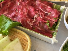 -鲁朗纳麦石锅鸡庄园