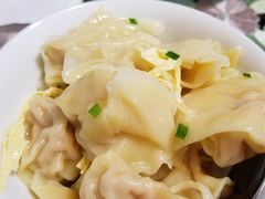 鲜肉小馄饨-东泰祥生煎馆(长宁路店)